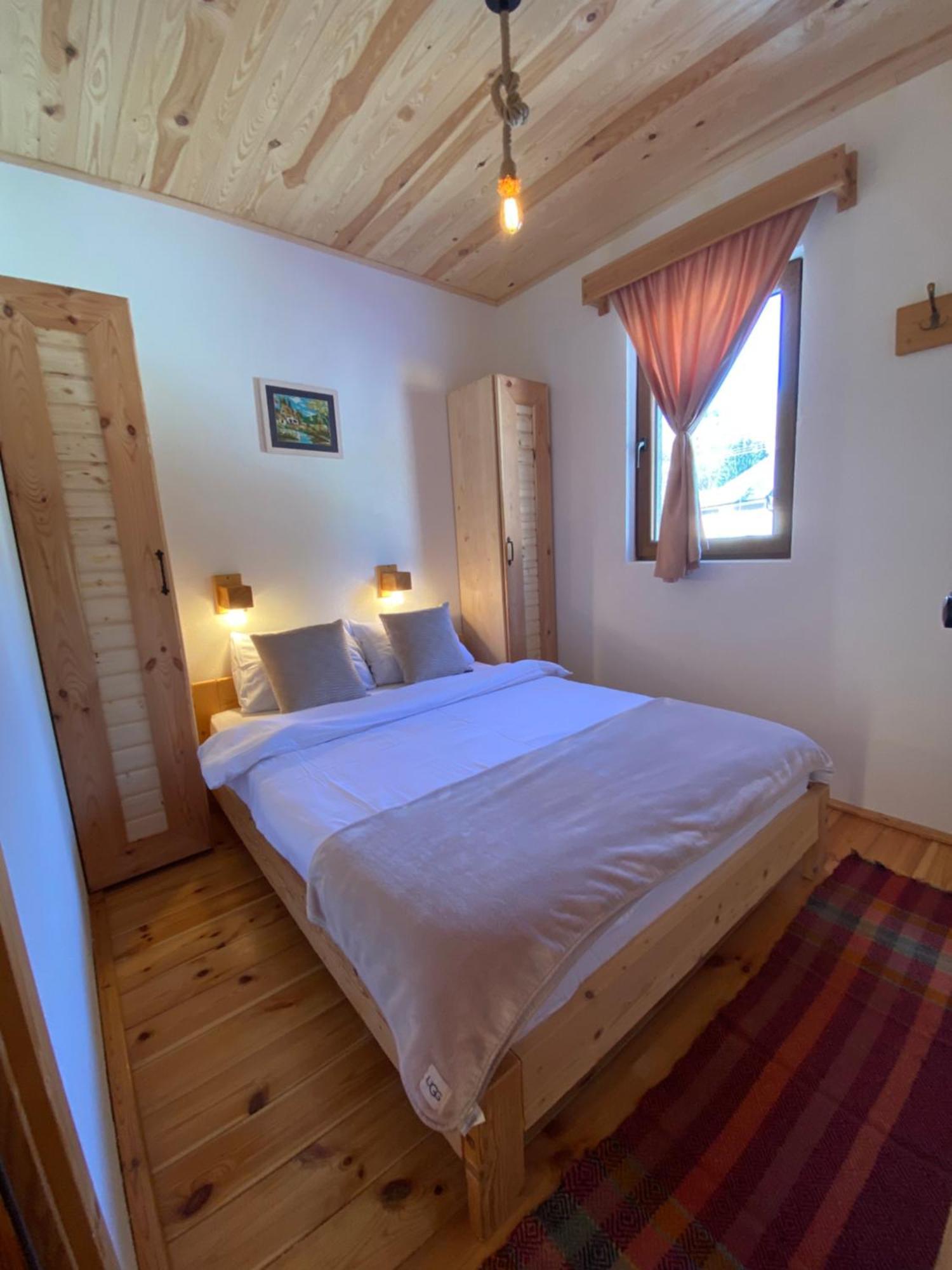 Villa Pahulja Rooms Колашин Экстерьер фото